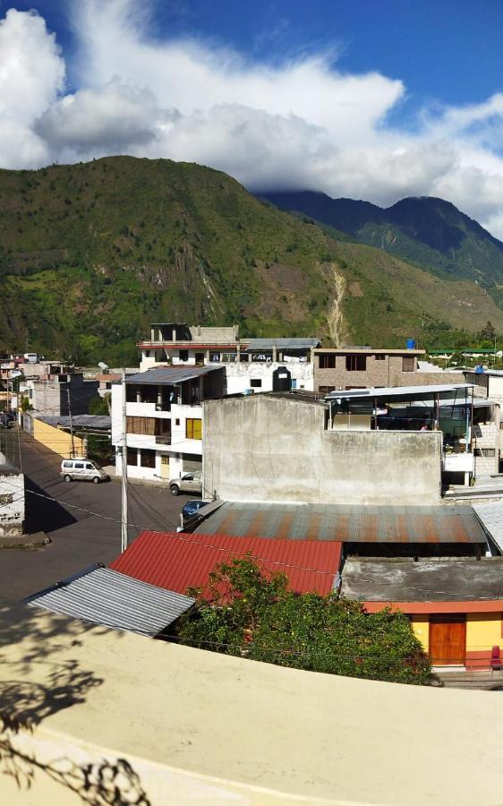 Mayra'S Apartments And Spanish School Banos  Ngoại thất bức ảnh