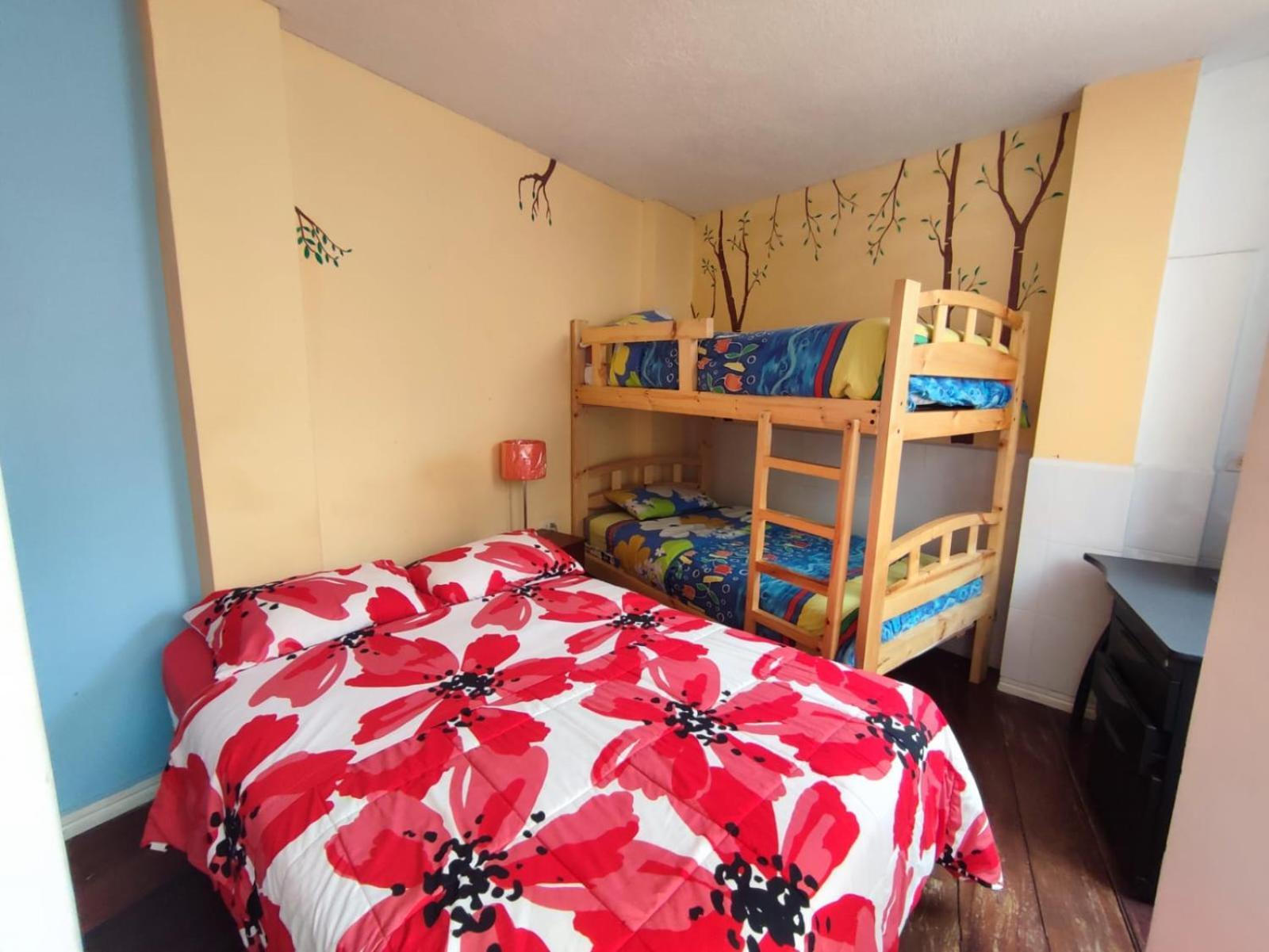 Mayra'S Apartments And Spanish School Banos  Ngoại thất bức ảnh